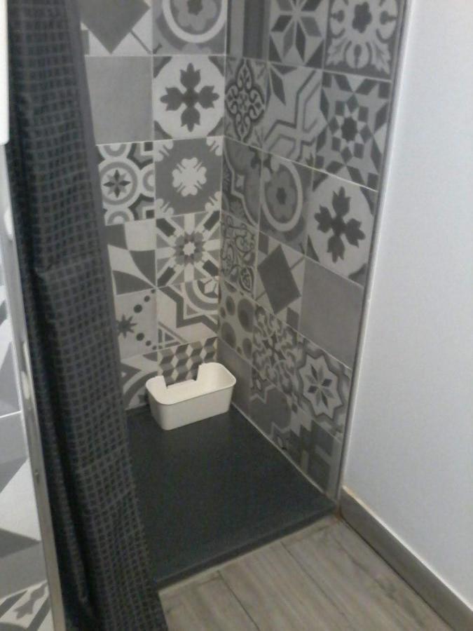 Pequeno Alojamiento Con Mini Piscina - No Climatizada Valencia Ngoại thất bức ảnh