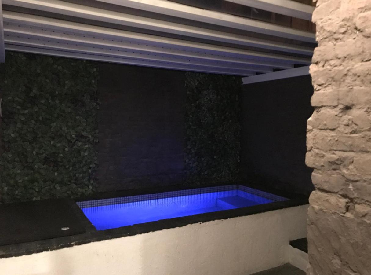 Pequeno Alojamiento Con Mini Piscina - No Climatizada Valencia Ngoại thất bức ảnh