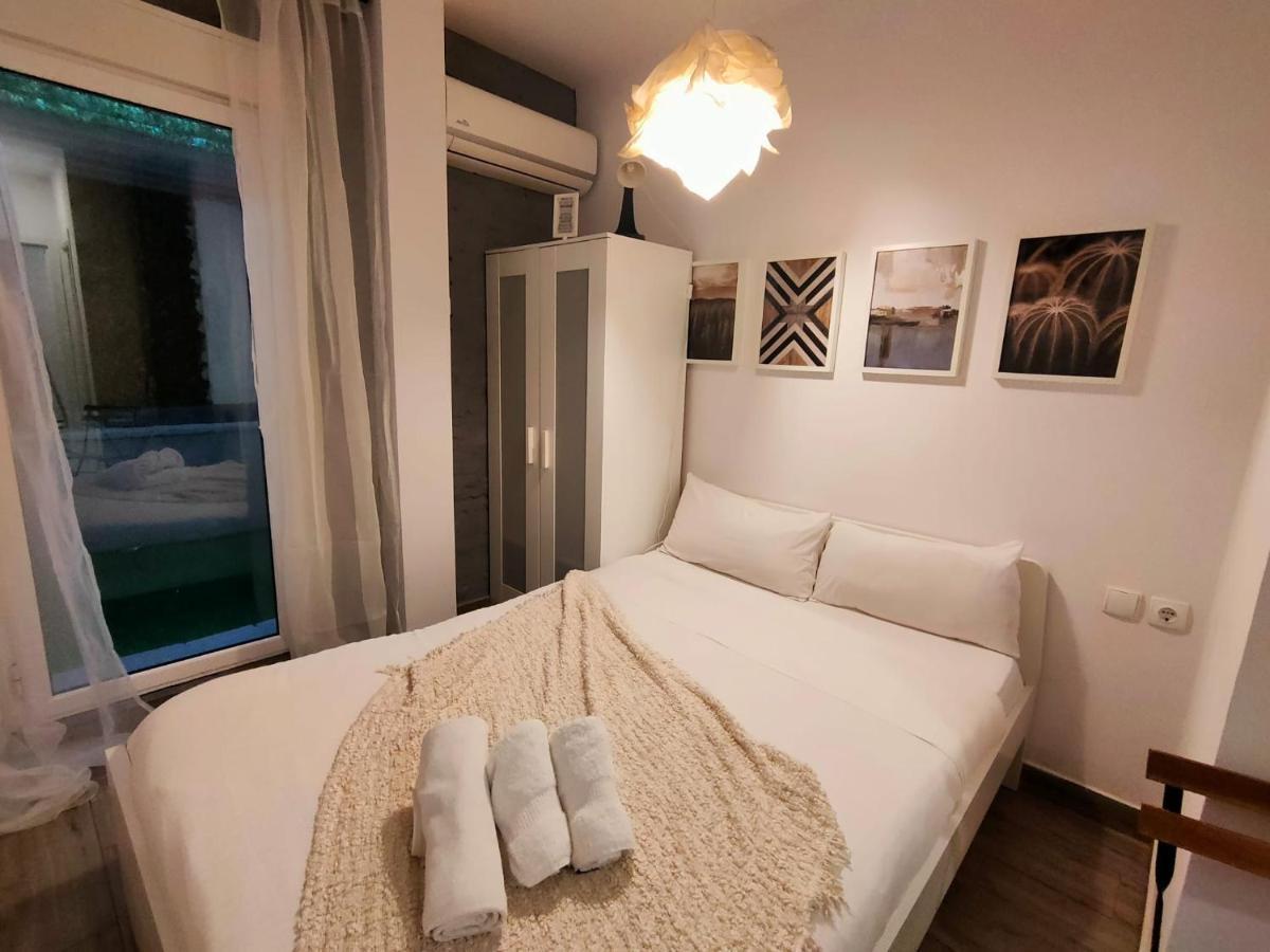 Pequeno Alojamiento Con Mini Piscina - No Climatizada Valencia Ngoại thất bức ảnh