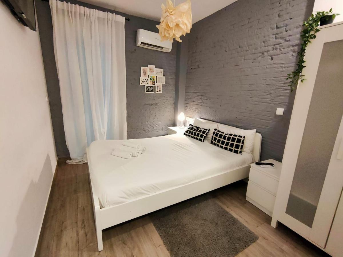 Pequeno Alojamiento Con Mini Piscina - No Climatizada Valencia Ngoại thất bức ảnh