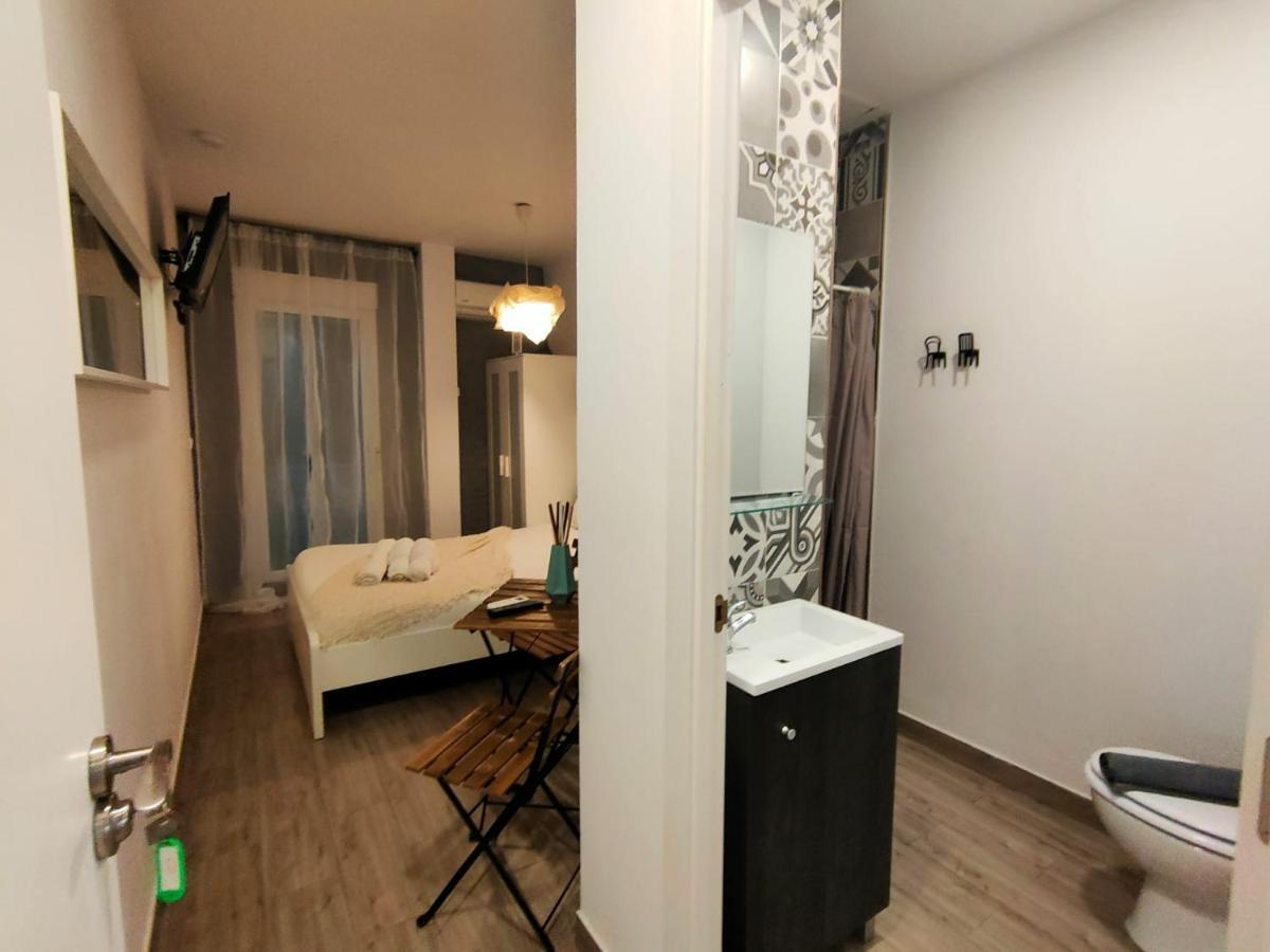 Pequeno Alojamiento Con Mini Piscina - No Climatizada Valencia Ngoại thất bức ảnh